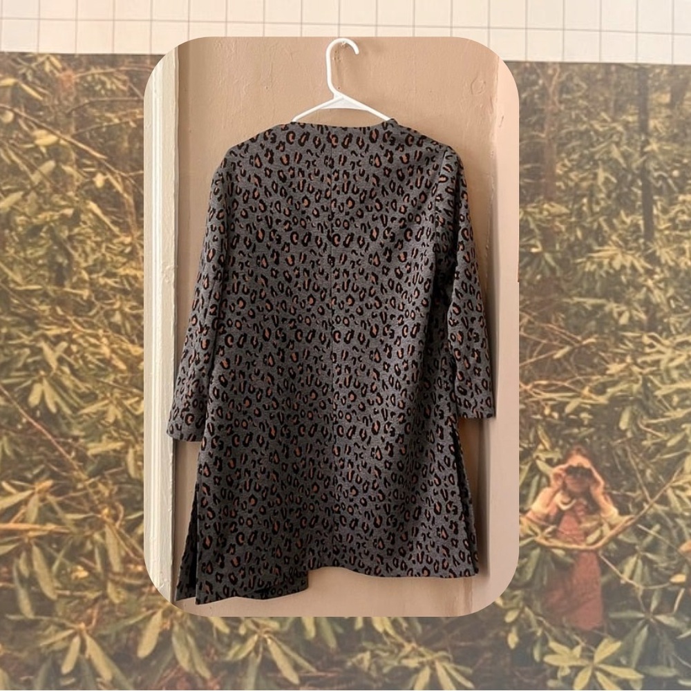 Nine West Leopard Print Gray Open Sweater Jacket - image 3